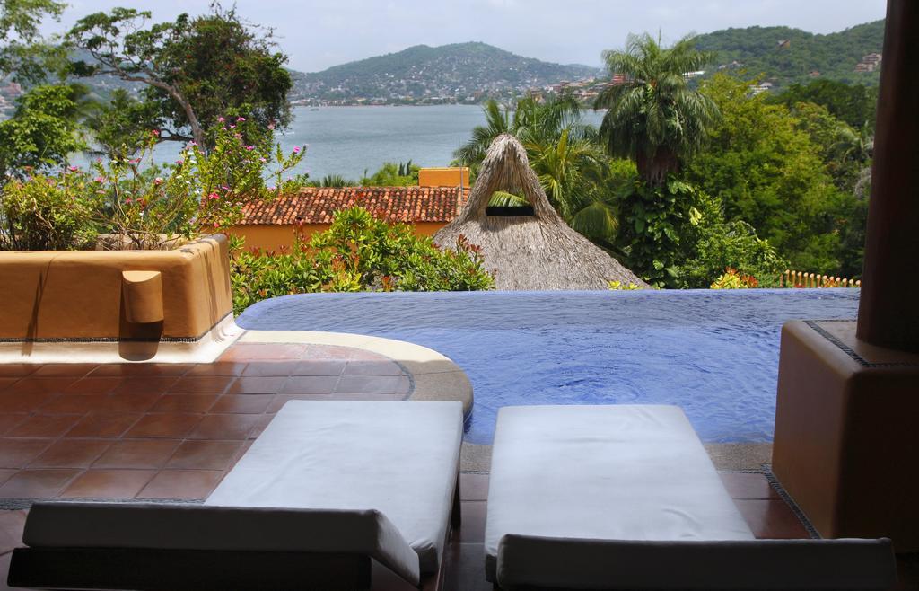Hotel Casa Don Francisco Ixtapa  Exteriör bild