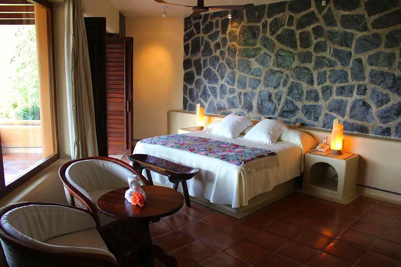 Hotel Casa Don Francisco Ixtapa  Exteriör bild
